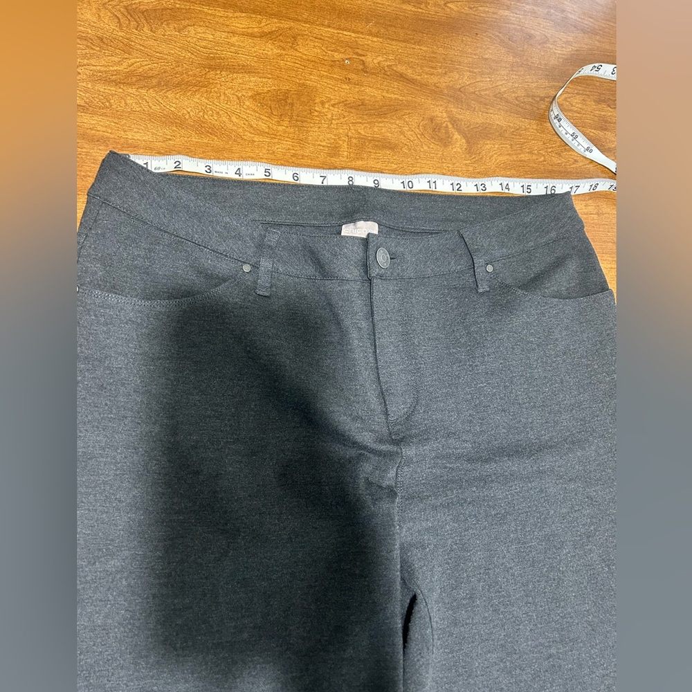 Chico’s Gray pants size 2 R - Picture 6 of 8